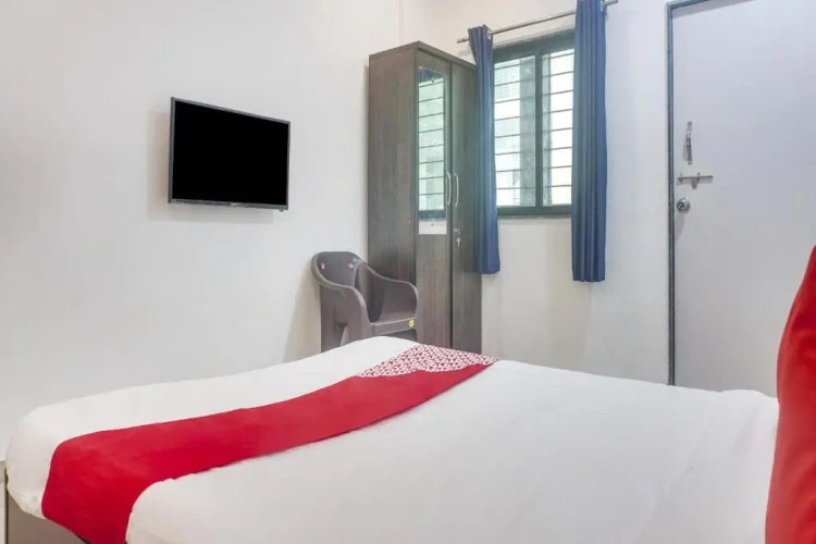 Classic Triple room