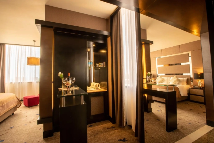 Premier room