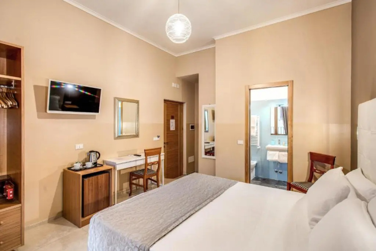 La Residenza Suites