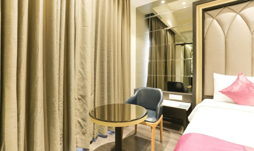 Hotel Gopalas Residency