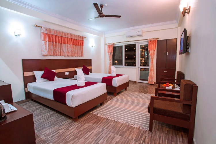 Hotel Spring