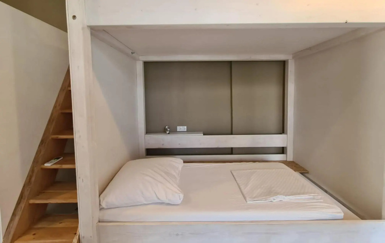 Jetpak Alternative Eco Hostel