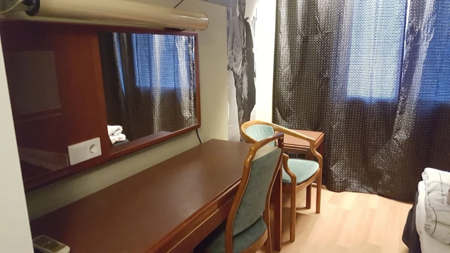 Economy Twin room