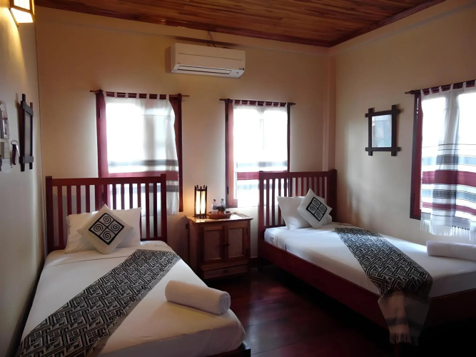Lao Lu Lodge