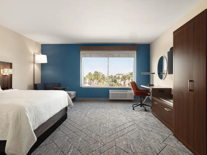 Premium room