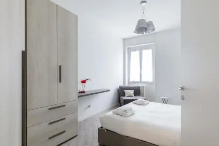 Piazza De Angeli M1 Comfortable Flat With Balcony