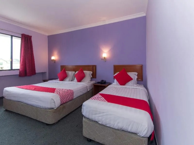OYO 472 Comfort Hotel 1