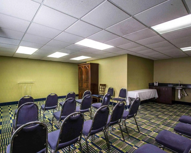 Comfort Inn & Suites Lantana West Palm Beach South photo 15