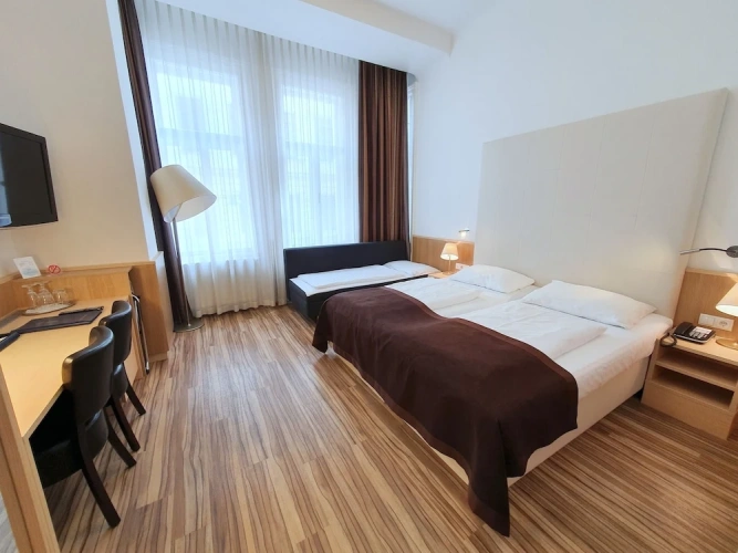 Executive Triple room with city view