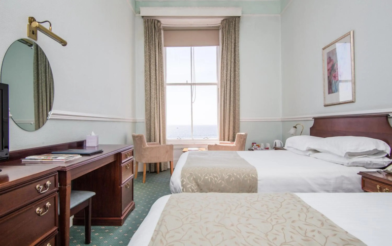 The Queens Hotel