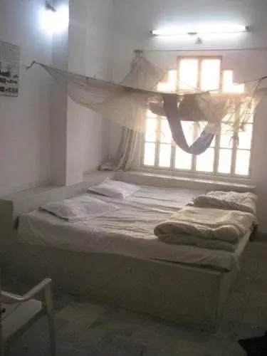 Lal Ghat Guest House