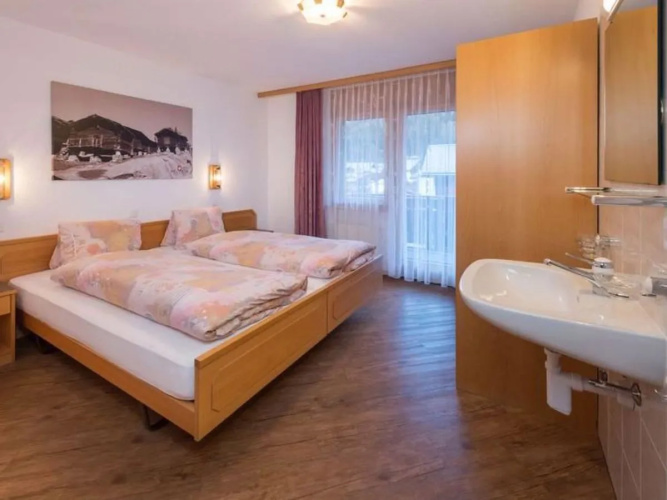 Helvetia Apartments