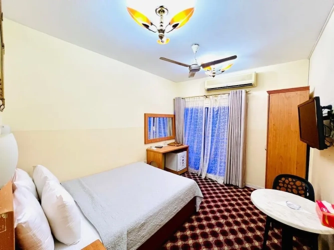 Deluxe Single room