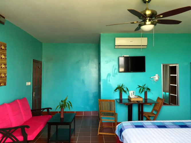 River Dolphin Hotel