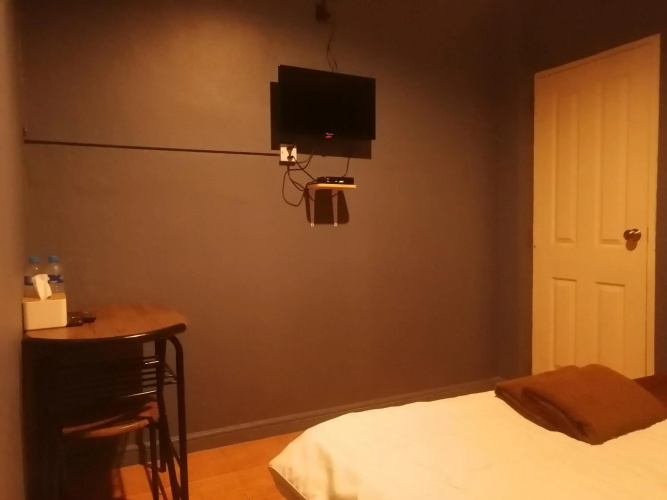 airport house