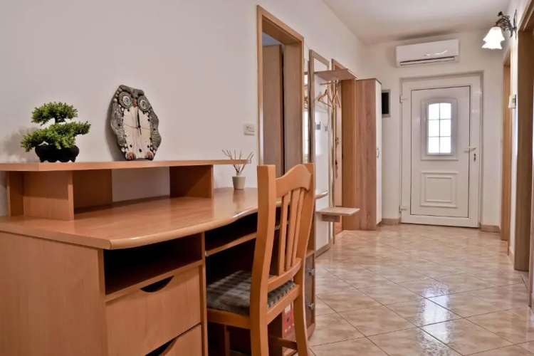 Apartment Dalibor 1870