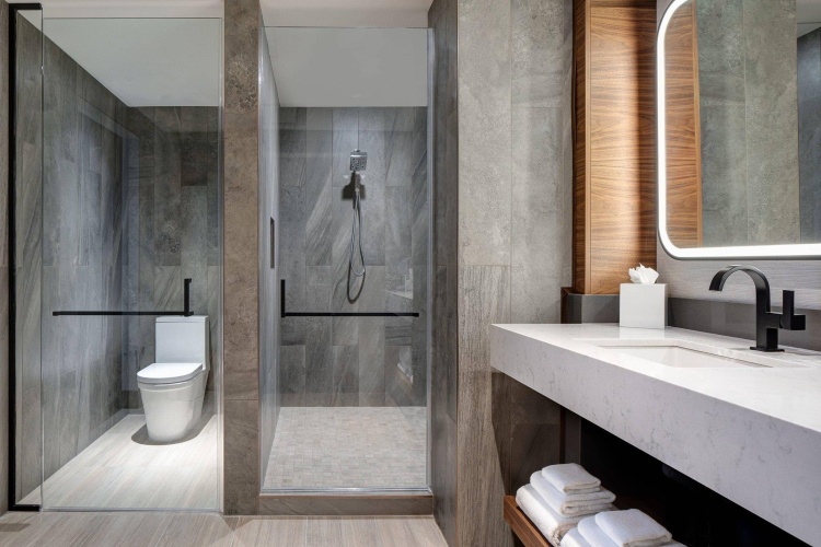 1 Bedroom Club Suite