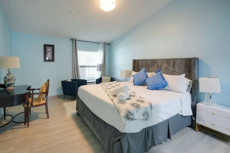 Guest rooms