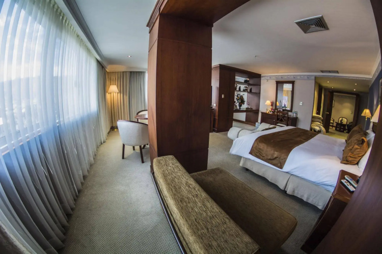 Hotel Emperador
