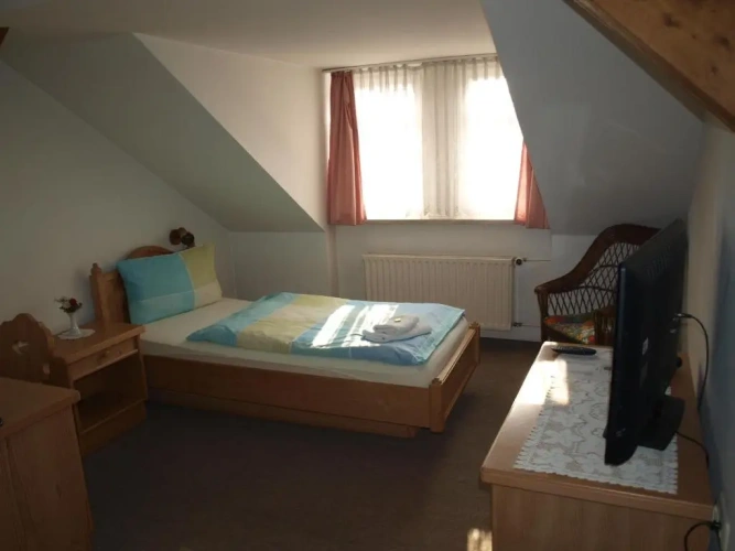 Standard Single room