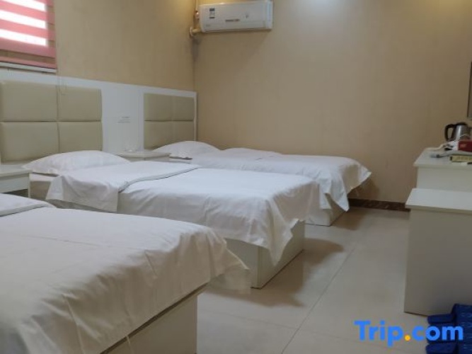 Business Triple room