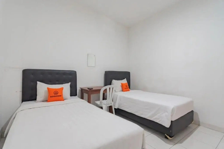 Economy Twin room