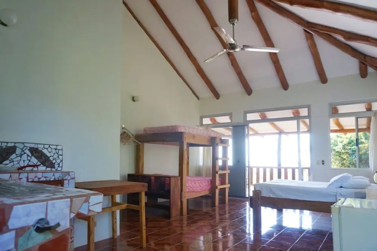 Casa Laureles