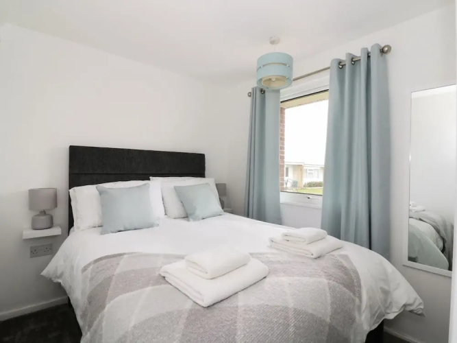 145 Sunbeach Chalet