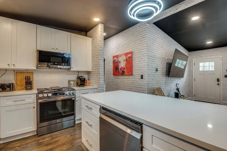 2 Bedrooms Cottage