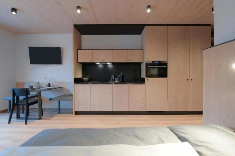 Simple Life Apartments