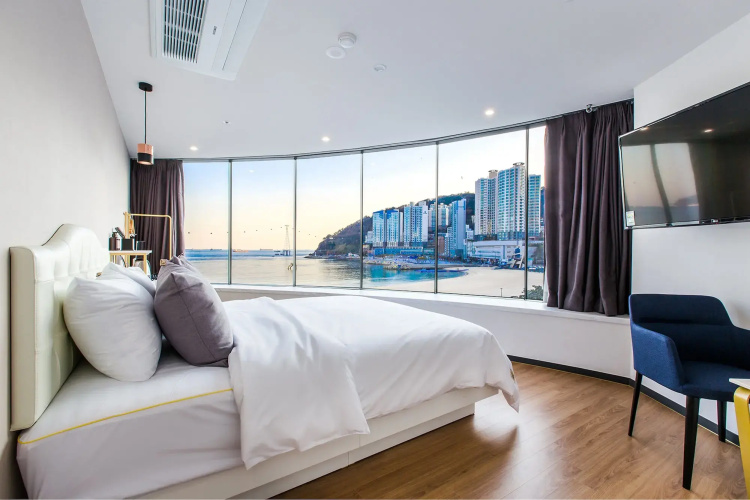 Brown-Dot Songdo
