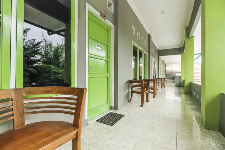 RedDoorz @ Jalan Sudirman Belitung
