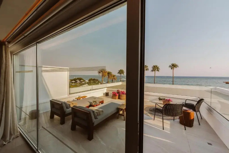 Kaliva Suites