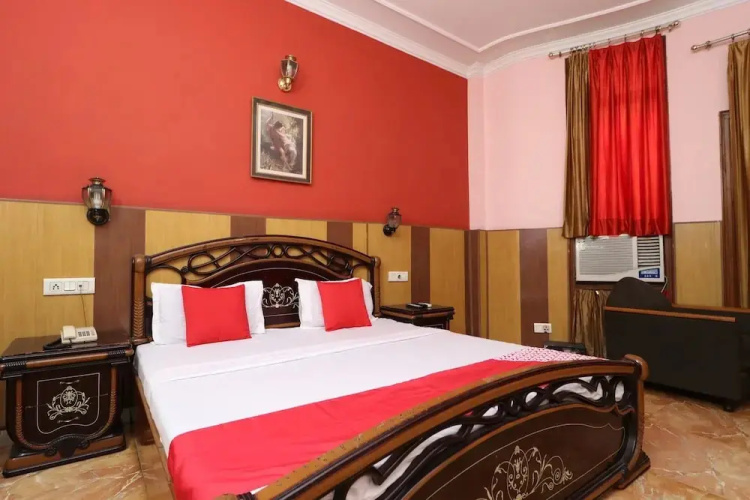 Hotel Kishore Castle