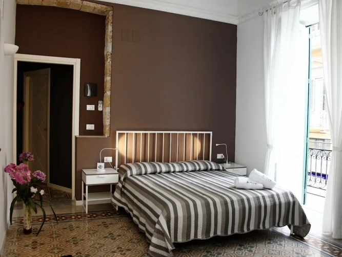 Deluxe Triple room with balcony