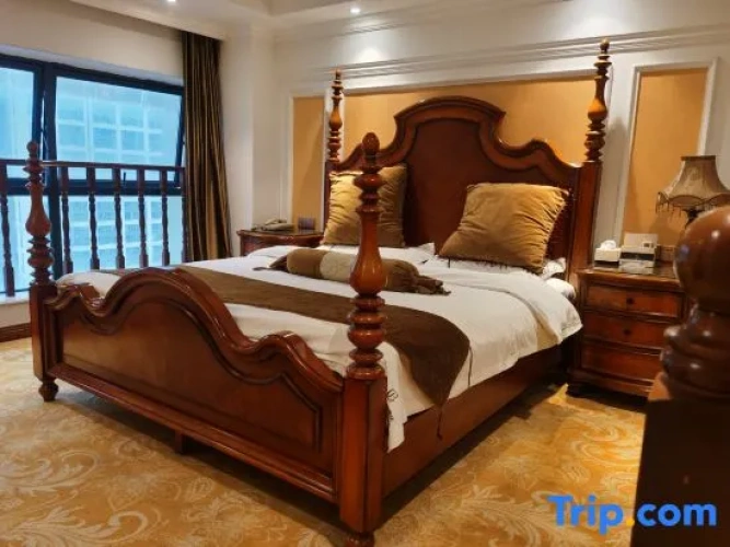 Deluxe Double Suite