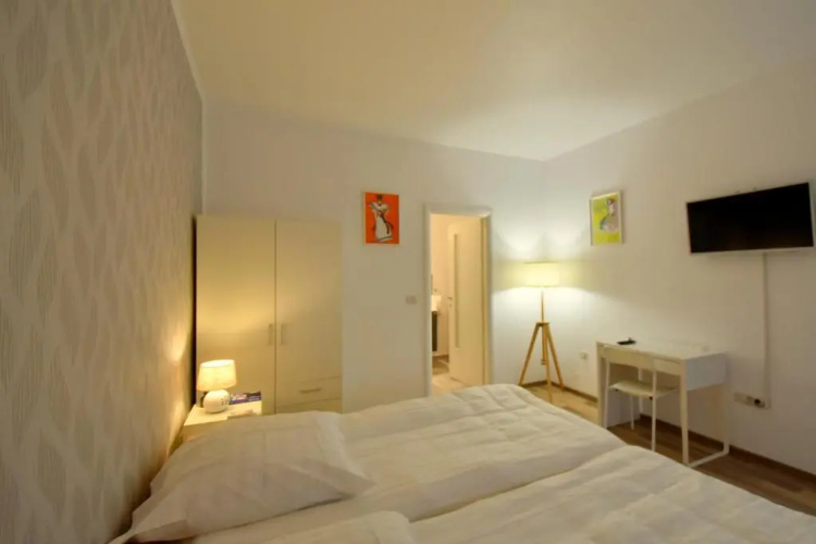 Neferprod Apartments - IS - CAM 02