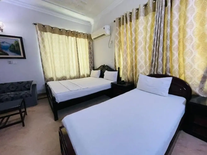 Standard Family room