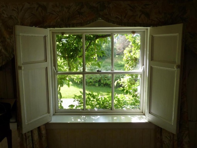 Standard Single room with garden view