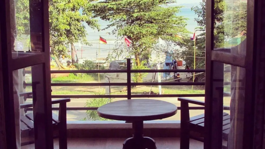 Soul Surfer Weligama