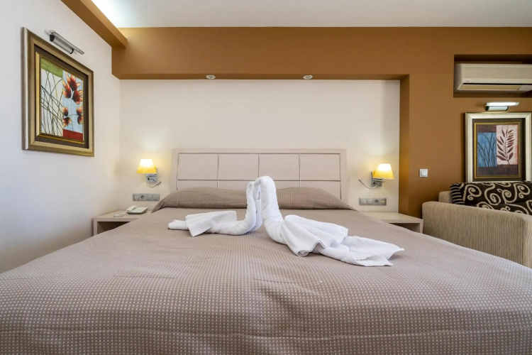 Kamari Beach Hotel - All inclusive