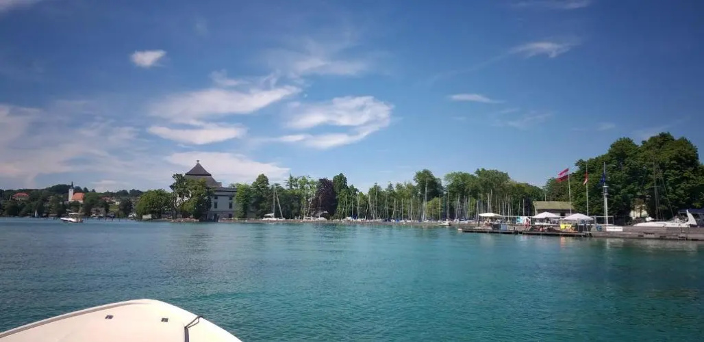 Zum Attersee
