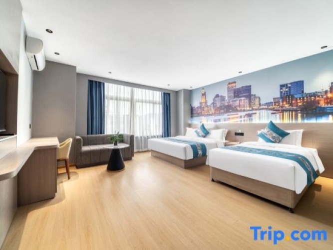 Premium Twin room