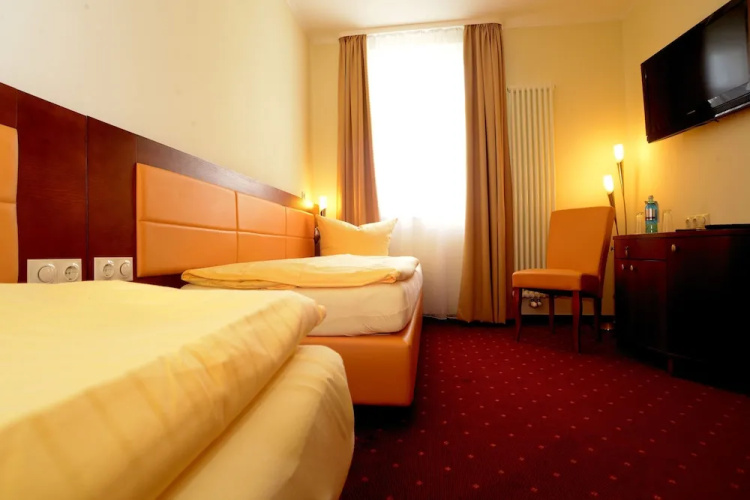 Hotel Arena City