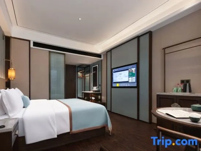 Standard Double room with river view