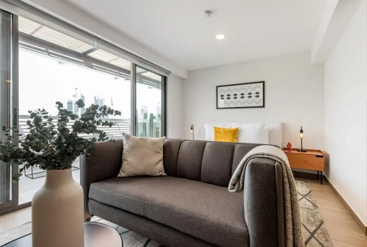 Casai Roma 1BR Chic PH