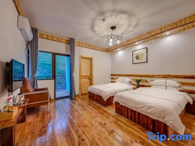 1 Bedroom Standard room with view