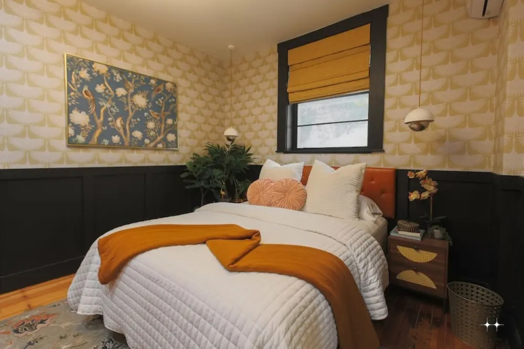 The Cat s Meow Apt 1 Sunset Heights
