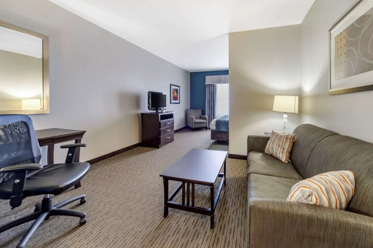 Comfort Inn Airport