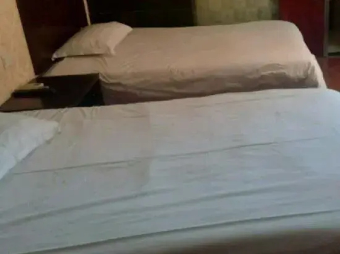 Hongri Hotel